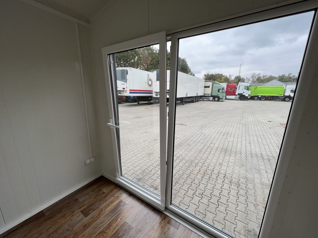 Unidad Residencial / Unidad de Oficina de 24 m2