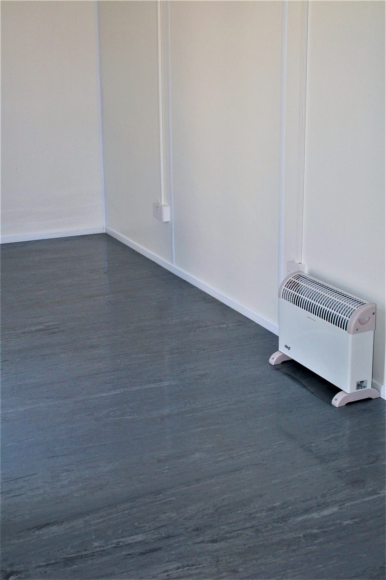 Contenedor oficina 20 pies (Ref:1096)